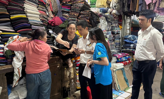 Đề xuất n&acirc;ng ngưỡng miễn thuế hộ kinh doanh l&ecirc;n 1 tỉ đồng / năm - Ảnh 1.