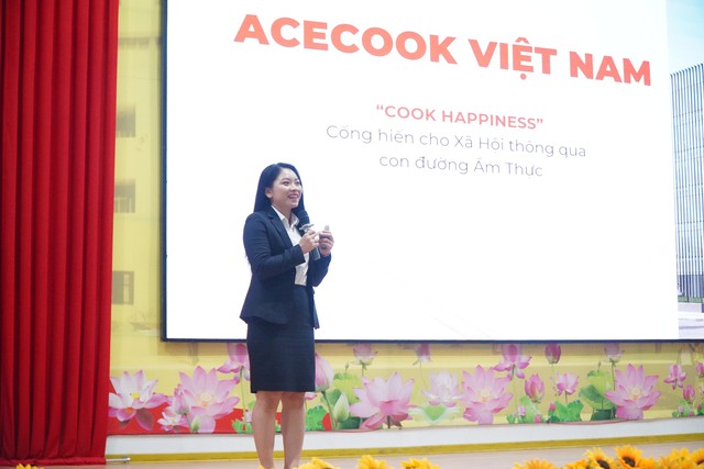 Người Việt ăn hơn 8 tỉ gói/năm: Bên trong mì gói có gì? - Ảnh 1.