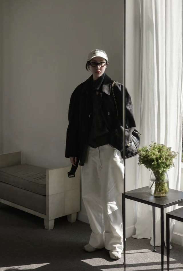 Mùa mới gọi tên gam màu trung tính, đơn giản mà vẫn sang hết nấc- Ảnh 10.