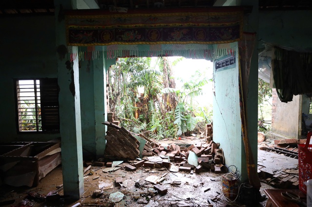 មជ្ឈមណ្ឌលទឹកជំនន់ចាស់ Phu Yen ងើបពីបាក់បែកក្រោយទឹកជំនន់ជាប្រវត្តិសាស្ត្រ - រូបថត ១៣.