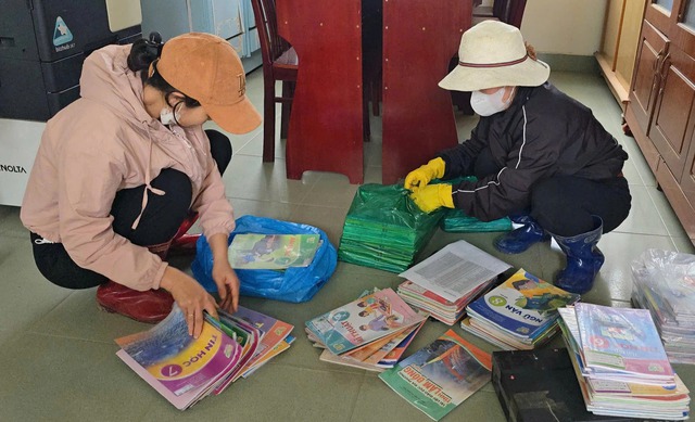 Trường học ở Đắk Lắk , khánh hòa tan hoang sau lũ lụt lịch sử - Ảnh 3.