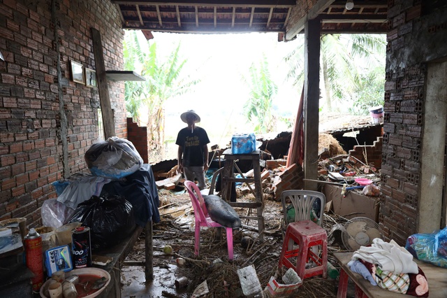 មជ្ឈមណ្ឌលទឹកជំនន់ចាស់ Phu Yen ងើបពីបាក់បែកក្រោយទឹកជំនន់ជាប្រវត្តិសាស្ត្រ - រូបថត ១៦.