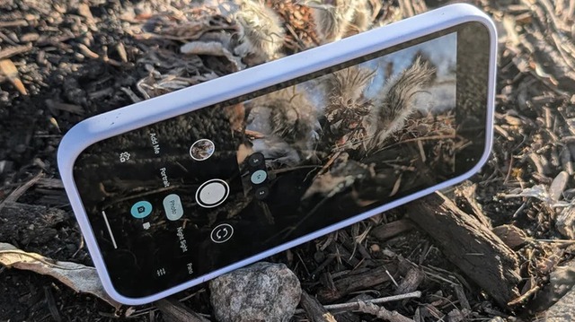 Top 5 smartphone Android đáng mua nhất năm 2025 bạn không thể bỏ lỡ - Ảnh 4. Top 5 smartphone Android đáng mua nhất năm 2025 bạn không thể bỏ lỡ - Ảnh 4.