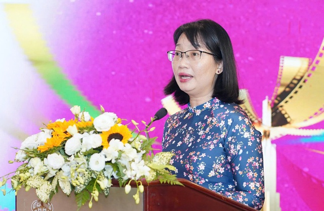 TP.HCM ra mắt cẩm nang chuyên biệt cho đoàn phim quốc tế- Ảnh 1. TP.HCM ra mắt cẩm nang chuyên biệt cho đoàn phim quốc tế- Ảnh 1.