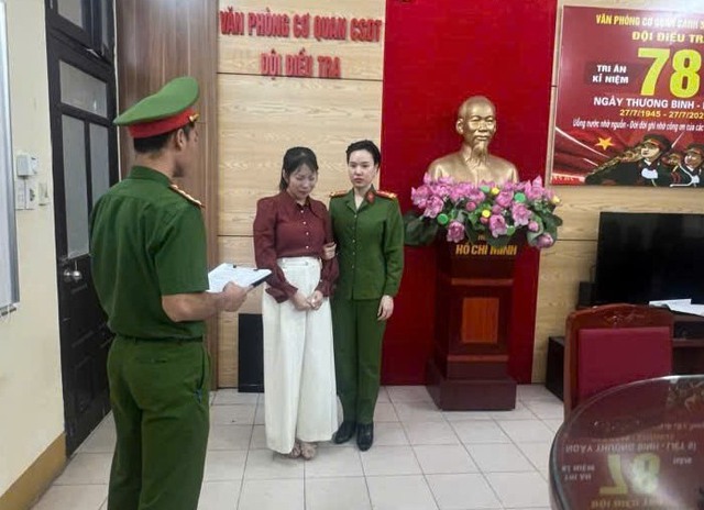 Bắt nguy&ecirc;n ph&oacute; gi&aacute;m đốc ph&ograve;ng giao dịch ng&acirc;n h&agrave;ng tại Quảng Ninh- Ảnh 1.