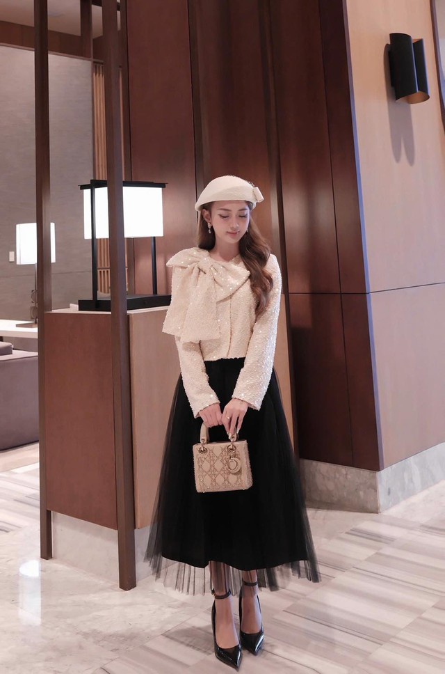 Dịu dàng chuẩn khí chất quý cô xứ Hàn với những bản phối sau Dịu dàng chuẩn khí chất quý cô xứ Hàn với những bản phối sau - Ảnh 1.