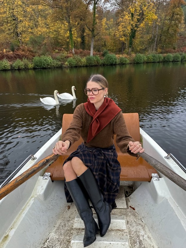 Dấu ấn vintage tinh khôi qua những chiếc chân váy họa tiết ca rô cổ điển - Ảnh 6.