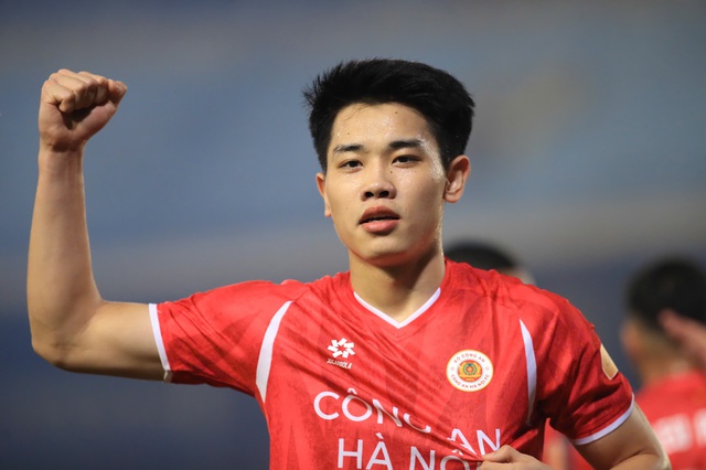 HLV Polking quả quyết CLB CAHN sẽ đ&aacute;nh bại đối thủ Trung Quốc: Chờ Đ&igrave;nh Bắc b&ugrave;ng nổ- Ảnh 2.