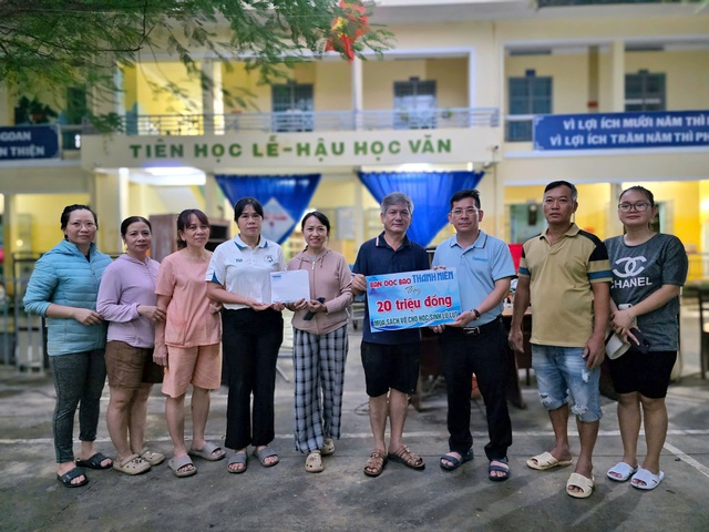 Hơi ấm từ một đám cưới đến với học sinh vùng lũ Gia Lai, Khánh Hòa - Ảnh 9.