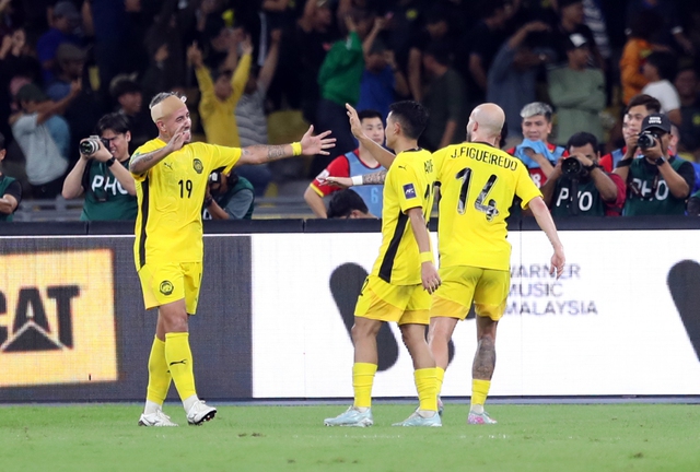 FIFA 'hiệp đồng tác chiến' với cơ quan hình sự của 4 nước, tìm chủ mưu vụ gian lận nhập tịch- Ảnh 1. FIFA 'hiệp đồng tác chiến' với cơ quan hình sự của 4 nước, tìm chủ mưu vụ gian lận nhập tịch- Ảnh 1.