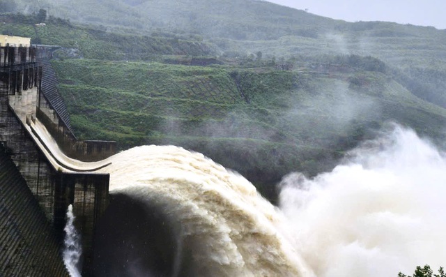 V&igrave; sao Đ&agrave; Nẵng đề xuất thay cụm từ 'xả lũ' của thủy điện?- Ảnh 2.