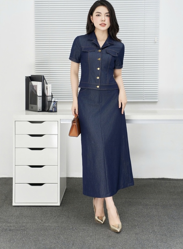 Tiện lợi và không bao giờ lỗi mốt với những chiếc đầm denim Tiện lợi và không bao giờ lỗi mốt với những chiếc đầm denim - Ảnh 6.