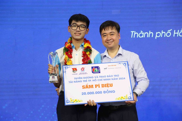 thi đua yêu nước: - Ảnh 2. thi đua yêu nước: - Ảnh 2.