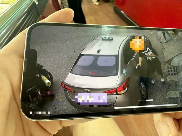 Nam thanh ni&ecirc;n tho&aacute;t khỏi cảnh bị bắt c&oacute;c online nhờ gia đ&igrave;nh tr&igrave;nh b&aacute;o c&ocirc;ng an   - Ảnh 1.