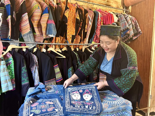 HTX Mường Hoa: Khởi nghiệp và chuyển đổi số từ giấc mơ của bà Sùng Thị Lan - Ảnh 7.