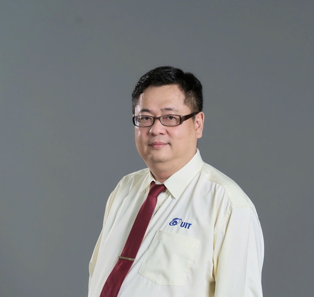 Tiến sĩ Nguyễn Tấn Trần Minh Khang phụ trách Trường ĐH Công nghệ thông tin TP.HCM - Ảnh 1.