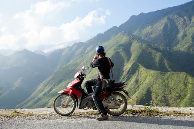 Khám phá Sa Pa bằng xe máy.