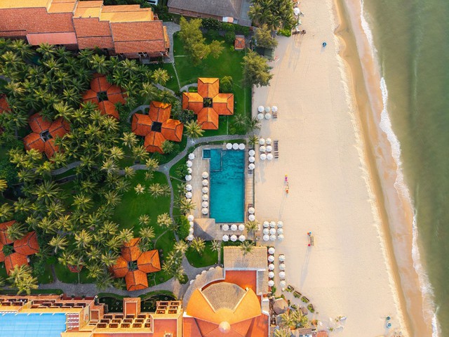 Tháng lễ hội đã đến, Seahorse Resort & Spa mời bạn về với hương vị biển - Ảnh 1.