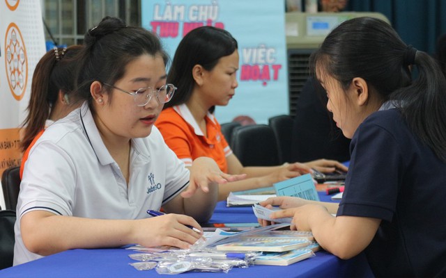 Việc l&agrave;m tết: Thu nhập 100.000 đồng/giờ, kh&ocirc;ng kinh nghiệm vẫn được tuyển- Ảnh 1.