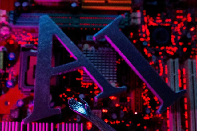 RAM trở thành 'hải sản tươi sống': Giá biến động theo giờ, người mua chịu trận - Ảnh 2.