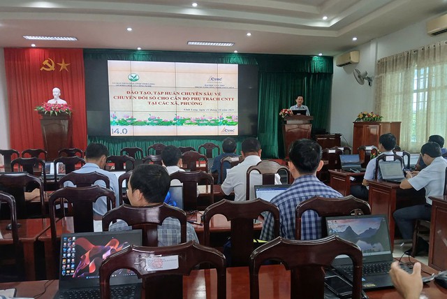 Vĩnh Long chú trọng công tác đào tạo nguồn nhân lực chất lượng cao- Ảnh 3. Vĩnh Long chú trọng công tác đào tạo nguồn nhân lực chất lượng cao- Ảnh 3.