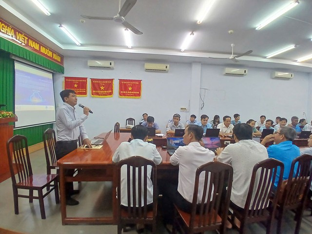 Vĩnh Long chú trọng công tác đào tạo nguồn nhân lực chất lượng cao- Ảnh 4. Vĩnh Long chú trọng công tác đào tạo nguồn nhân lực chất lượng cao- Ảnh 4.