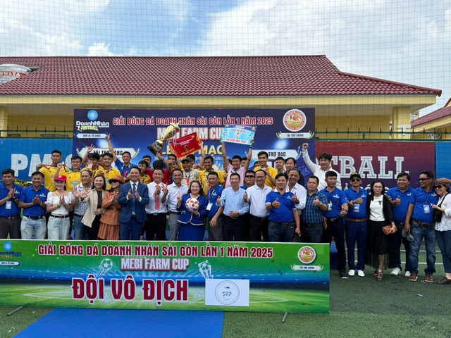 Geru Sport chinh phục Aeon v&agrave; đồng h&agrave;nh c&ugrave;ng giải b&oacute;ng đ&aacute; Doanh nh&acirc;n S&agrave;i G&ograve;n - Ảnh 2.