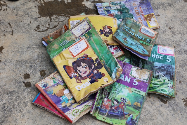 Báo Người Lao Động phát động chương trình Triệu tập vở cho học sinh vùng bị thiên tai- Ảnh 6. Báo Người Lao Động phát động chương trình Triệu tập vở cho học sinh vùng bị thiên tai- Ảnh 6.