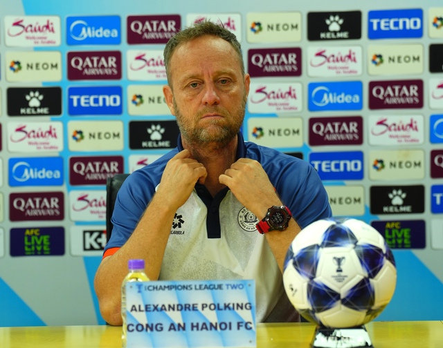 HLV Polking quả quyết CLB CAHN sẽ đ&aacute;nh bại đối thủ Trung Quốc: Chờ Đ&igrave;nh Bắc b&ugrave;ng nổ- Ảnh 1.