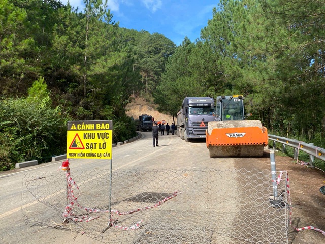 C&ocirc;ng bố t&igrave;nh huống khẩn cấp tr&ecirc;n QL1 v&agrave; đường Trường Sơn Đ&ocirc;ng- Ảnh 1.