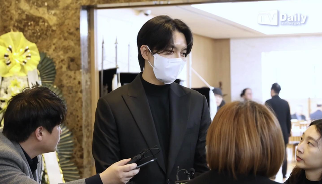 Dàn sao ‘Gia đình là số 1’ tiễn đưa ‘ông nội quốc dân’ Lee Soon Jae - Ảnh 3.