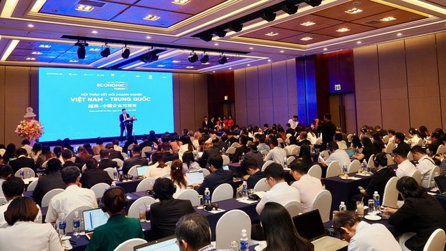 TP.HCM muốn thu hút FDI Trung Quốc lĩnh vực AI, Big Data, IoT và Blockchain- Ảnh 2. TP.HCM muốn thu hút FDI Trung Quốc lĩnh vực AI, Big Data, IoT và Blockchain- Ảnh 2.