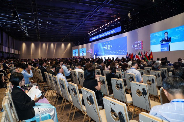 TP.HCM muốn thu hút FDI Trung Quốc lĩnh vực AI, Big Data, IoT và Blockchain- Ảnh 1. TP.HCM muốn thu hút FDI Trung Quốc lĩnh vực AI, Big Data, IoT và Blockchain- Ảnh 1.