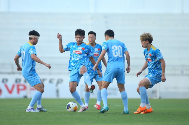 Lịch thi đấu U.23 Việt Nam mới nhất sau khi Campuchia xin r&uacute;t: Đổi ng&agrave;y, vẫn đ&aacute; giờ đẹp...- Ảnh 5.