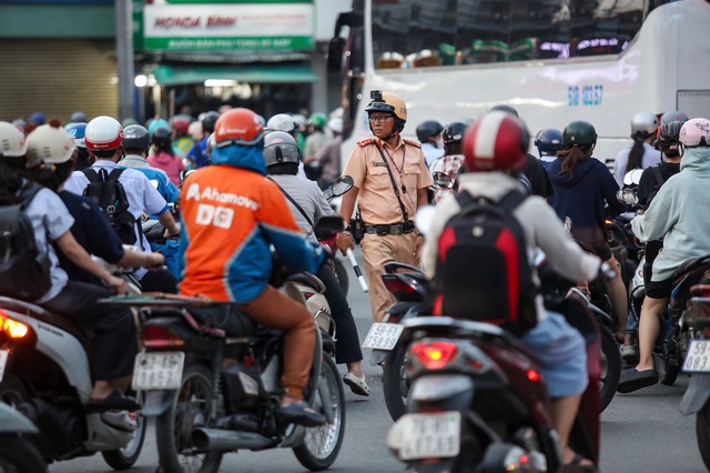 Tai nạn giao th&ocirc;ng:  - Ảnh 1.