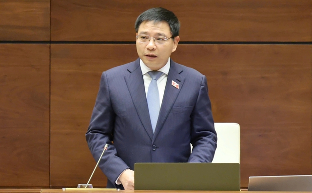 재무부 장관: 50개 산업 및 직종에 대한 사업 허가를 줄일 것으로 예상 - 사진 2.