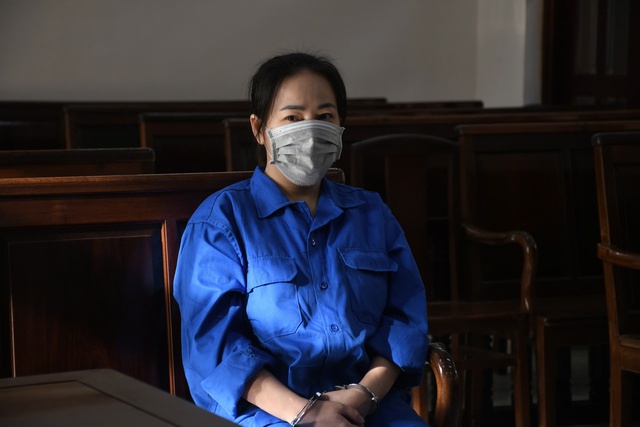 Tử hình bị cáo dùng chất độc xyanua giết 4 người thân ở Đồng Nai- Ảnh 2. Tử hình bị cáo dùng chất độc xyanua giết 4 người thân ở Đồng Nai- Ảnh 2.