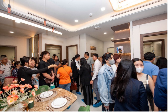 Happy One Mori ra mắt tổ hợp nhà mẫu hút gần 1.500 khách tham dự - Ảnh 3.