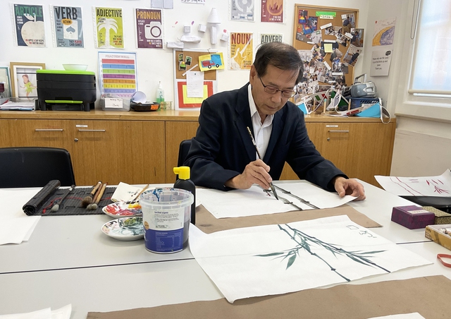 15 năm về lại Việt Nam, 'thiền, thư, họa'  của Trầm Kim H&ograve;a g&acirc;y bất ngờ - Ảnh 4.