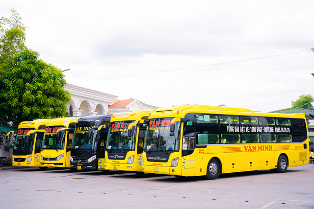 Vận tải h&agrave;nh kh&aacute;ch Văn Minh: Dịch vụ từ tr&aacute;i tim, uy t&iacute;n tạo dựng thương hiệu- Ảnh 1.
