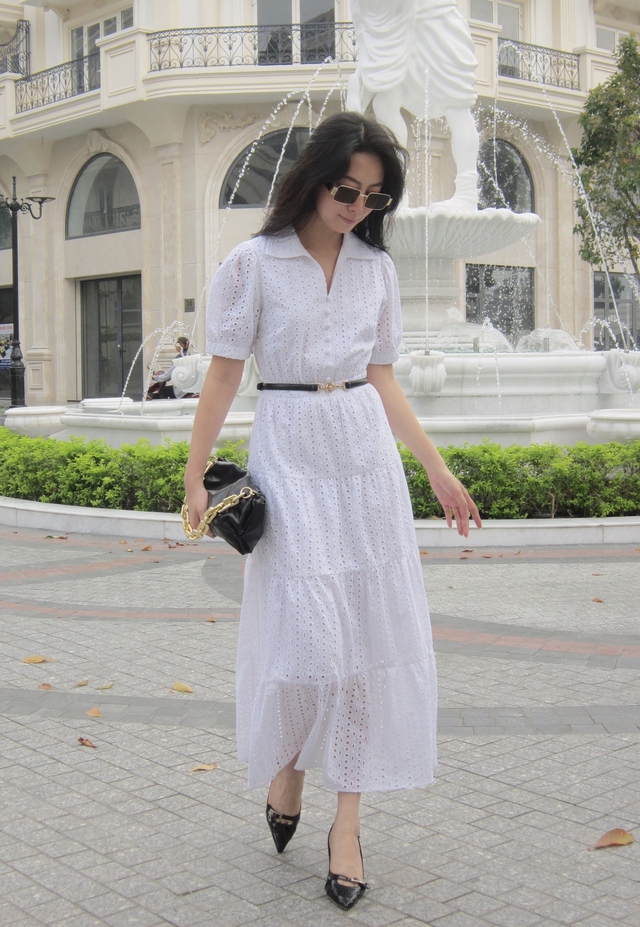 Trang phục đục lỗ nhỏ tạo vẻ ngoài độc đáo, khác biệt cho nàng- Ảnh 6. Trang phục đục lỗ nhỏ tạo vẻ ngoài độc đáo, khác biệt cho nàng- Ảnh 6.