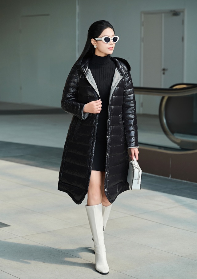 Thiếu kiểu áo này, trang phục mùa lạnh khó mà trọn vẹn- Ảnh 2.