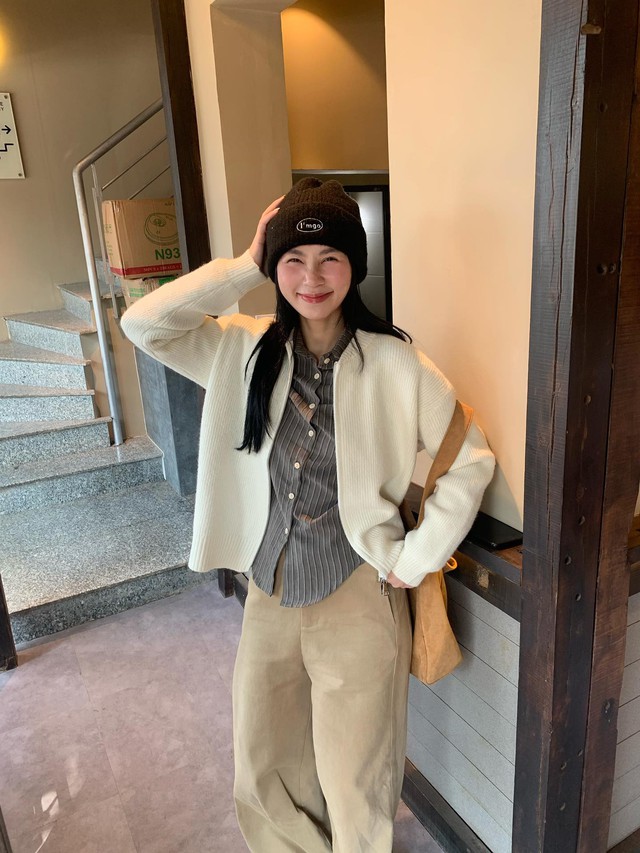 Thiếu kiểu áo này, trang phục mùa lạnh khó mà trọn vẹn- Ảnh 5.