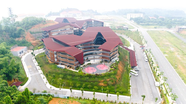 Mô hình trường nội trú Anh đầu tiên tại Việt Nam sẽ có mặt ở Lào Cai - Ảnh 2.