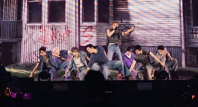 Th&iacute; sinh 'T&acirc;n binh to&agrave;n năng' kiệt quệ, căng thẳng đối đầu nh&oacute;m nhạc Th&aacute;i Lan  - Ảnh 3.