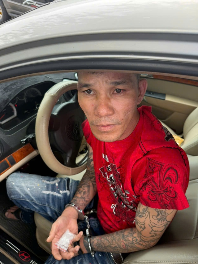 Danh B&eacute; Lợi bị khởi tố, bắt tạm giam v&igrave; tiếp tục mua b&aacute;n ma t&uacute;y - Ảnh 2.