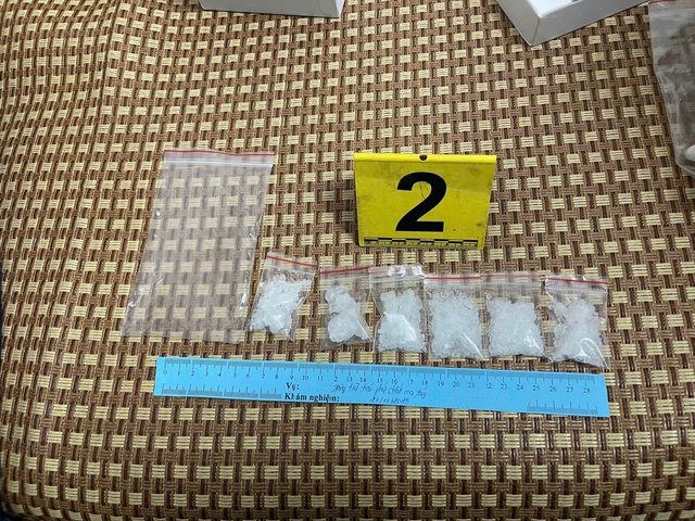 Danh B&eacute; Lợi bị khởi tố, bắt tạm giam v&igrave; tiếp tục mua b&aacute;n ma t&uacute;y - Ảnh 1.