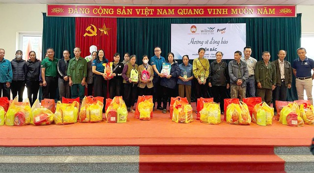 Tập đoàn Wilmar CLV trao tặng 15 tỉ đồng hỗ trợ người dân sau bão lũ- Ảnh 1.