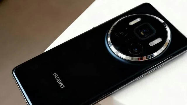 Huawei Mate 80 Pro khiến thế giới phải nhìn lại khái niệm 'camera selfie kép' - Ảnh 1. Huawei Mate 80 Pro khiến thế giới phải nhìn lại khái niệm 'camera selfie kép' - Ảnh 1.
