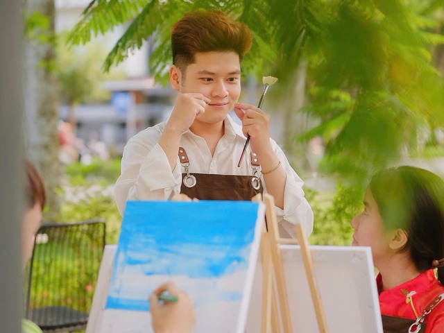 “Thầy giáo mùa xuân” của người khiếm thính - Ảnh 4.